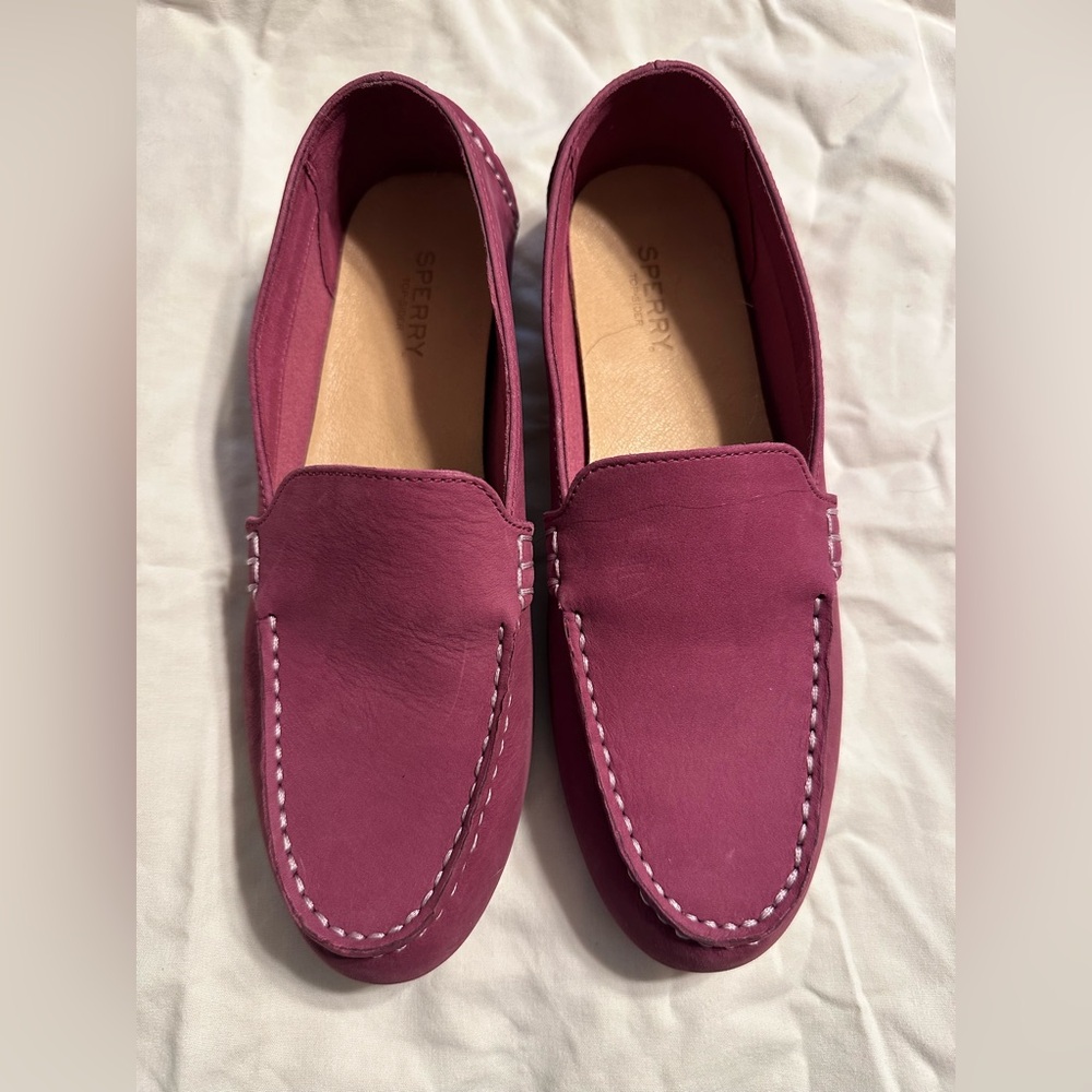 Sperry Women's Magenta Loafers